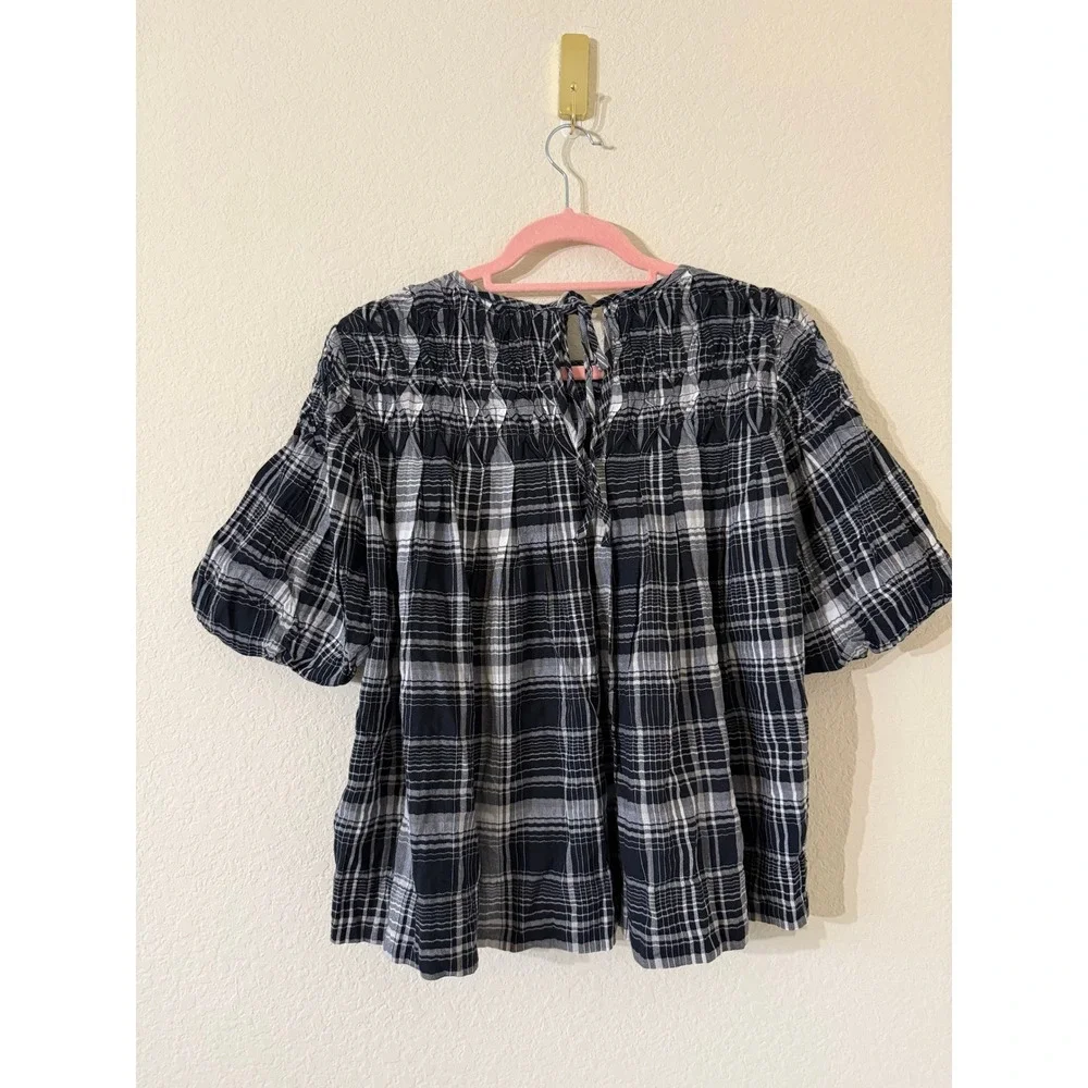Pilcro Anthropologie Rory Puff-Sleeve Smocked Navy Plaid Blouse Size S Preppy